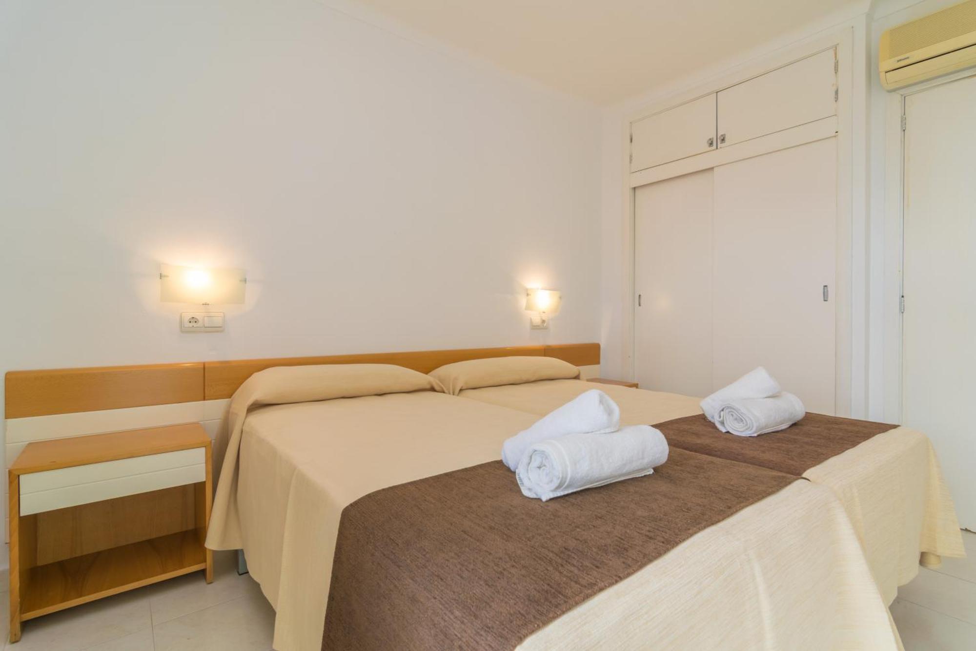 Apartamentos Massanet Каньямель Екстер'єр фото